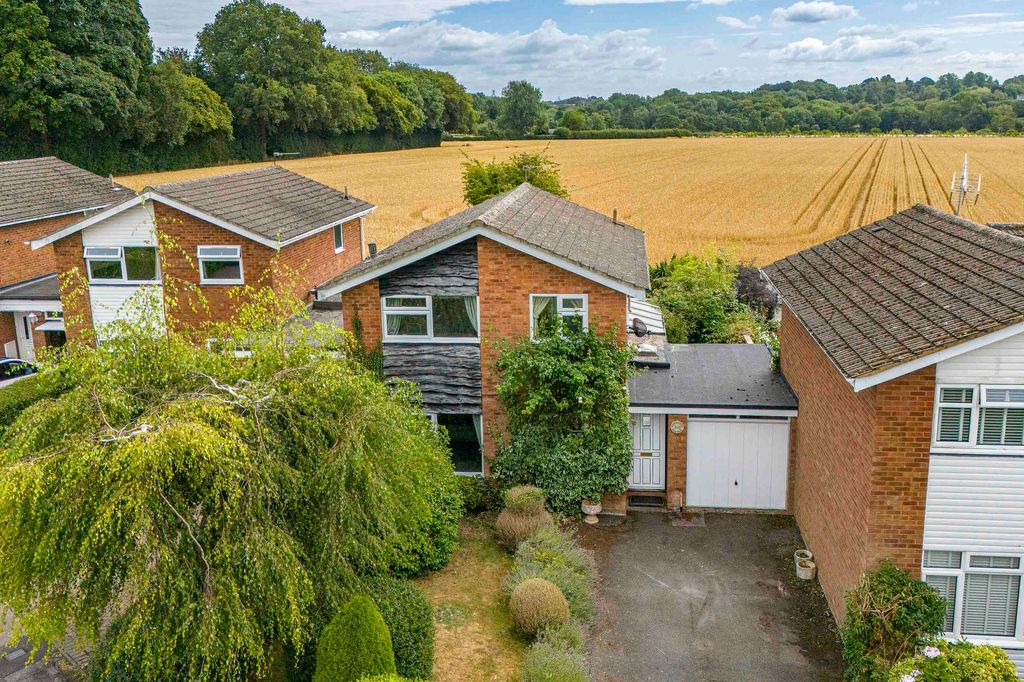 Property photo 1 of 16
