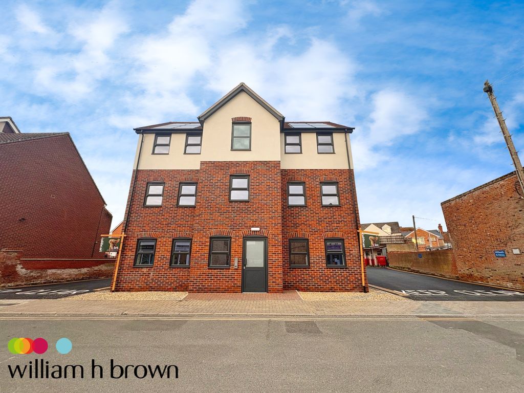 Property photo 1 of 7 Front