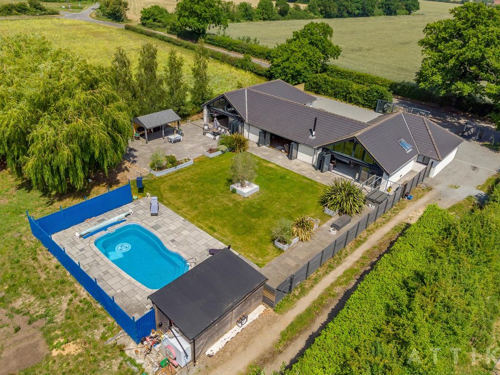 Property photo 2 of 59 Attik (9).Jpg