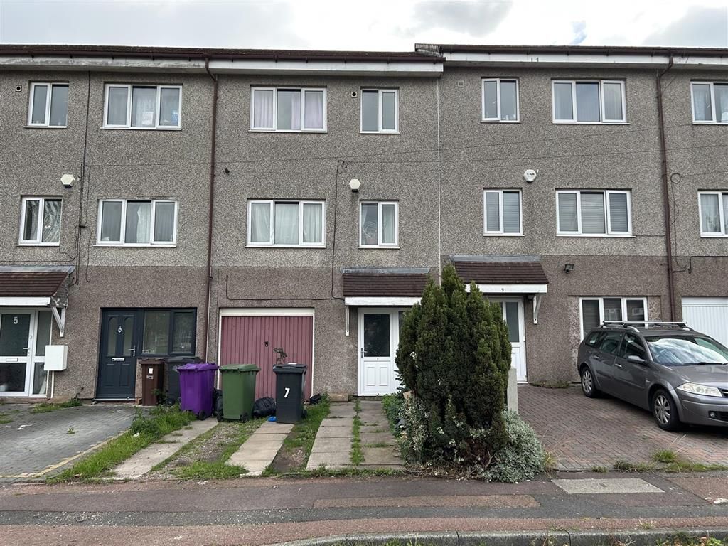 Property photo 1 of 1