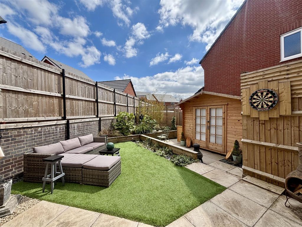 Property photo 2 of 26 Rear Garden
