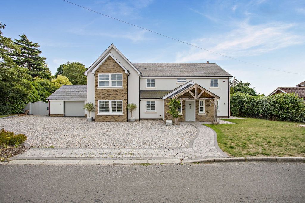 Property photo 1 of 17 Picture No. 02