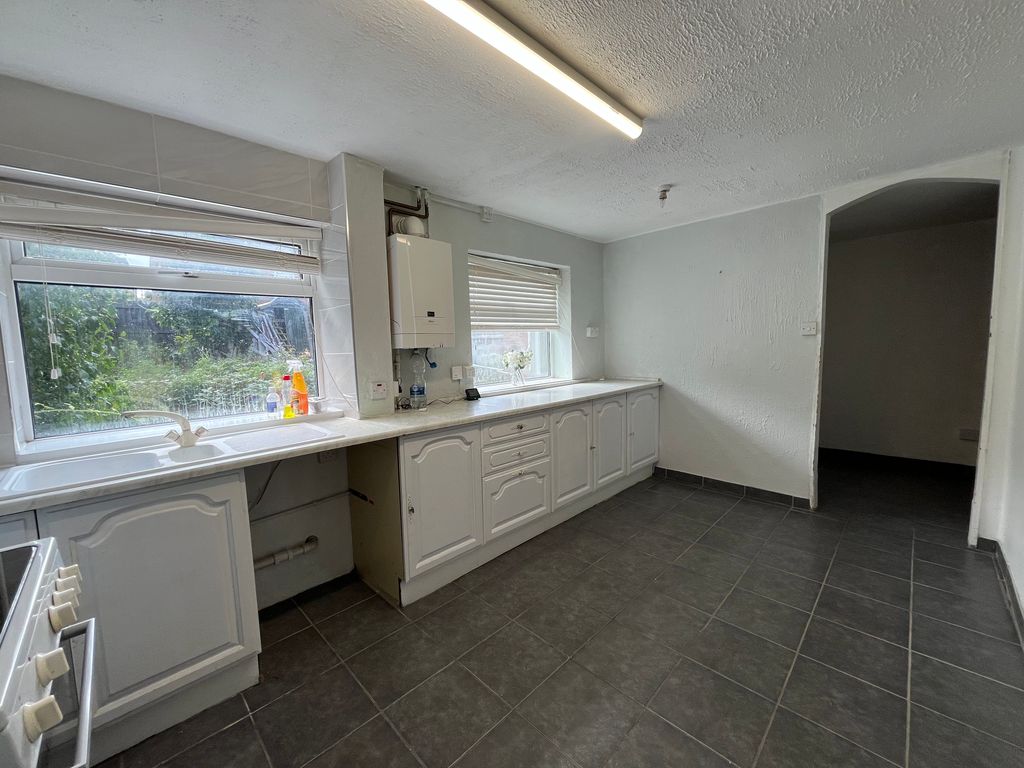 Property photo 3 of 7 Image