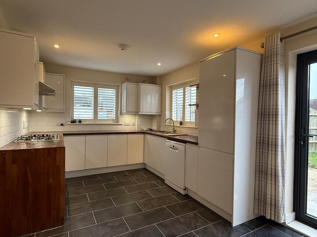 Property photo 3 of 16 Photo 3