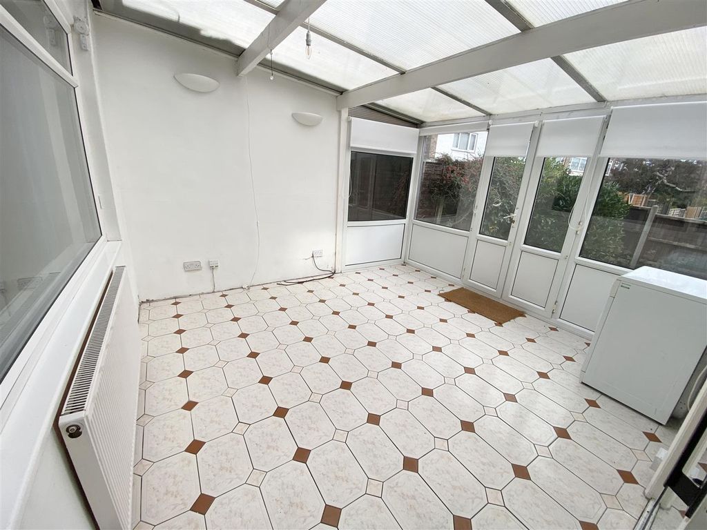 Property photo 2 of 8 Img_E2906.Jpg