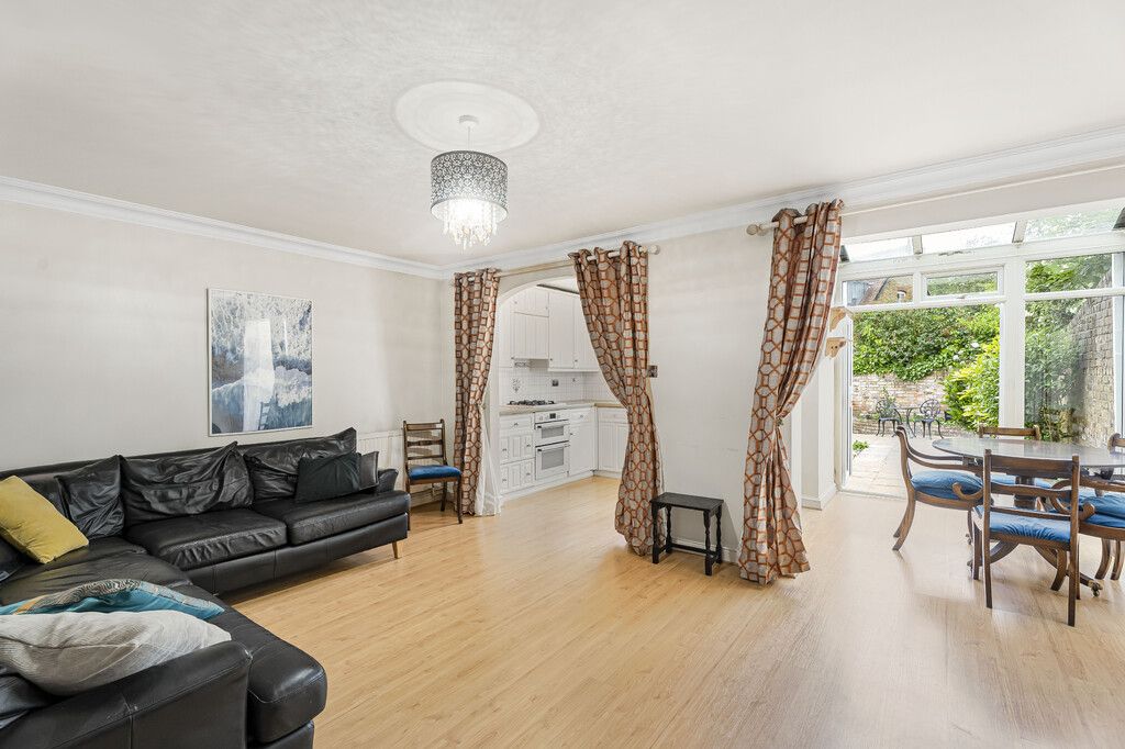 Property photo 2 of 21 Open Plan Living