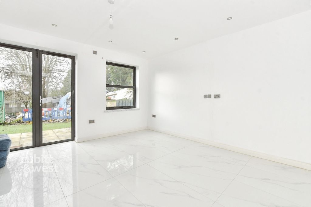 Property photo 3 of 13 Living Room