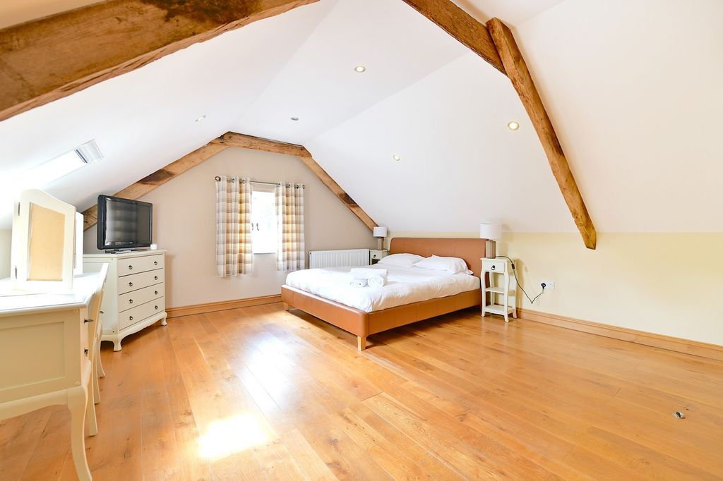 Additional image 29 of 10 bed detached house for saleGwynfe, Llangadog, Carmarthenshire. SA19