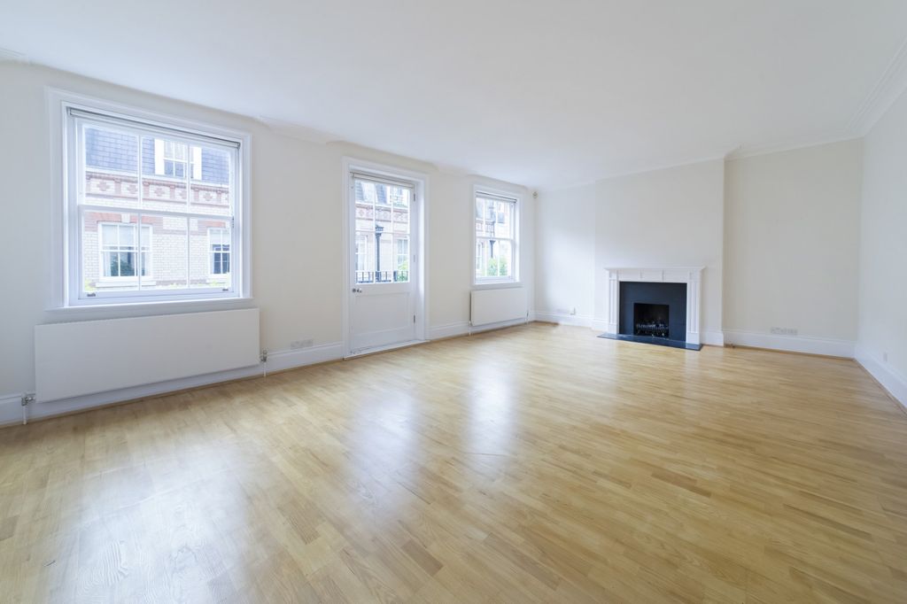 Property photo 2 of 12 Reception Room
