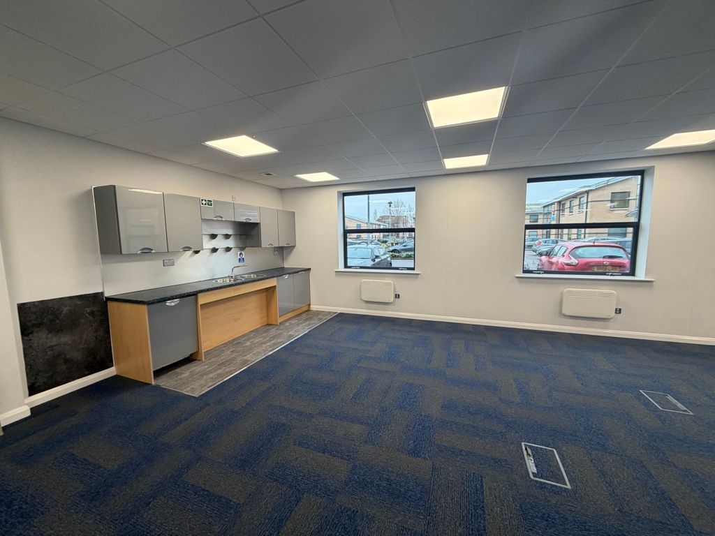 Property photo 3 of 7 Photo 3