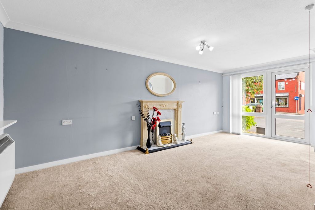 Property photo 3 of 14