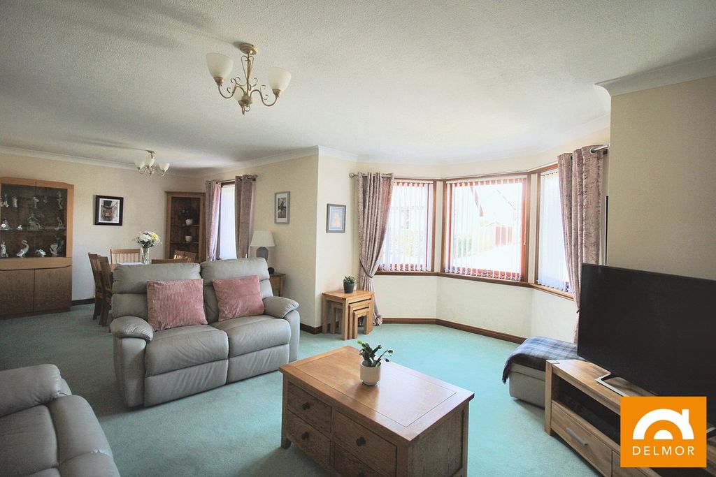 Property photo 3 of 26