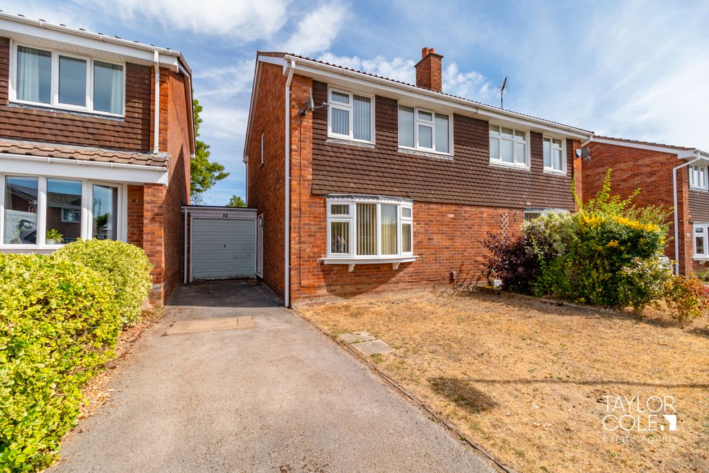 Property photo 1 of 18