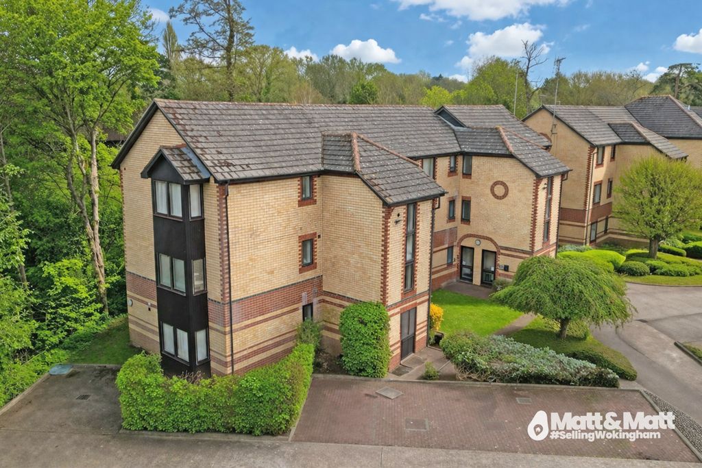 Property photo 1 of 6 4917350