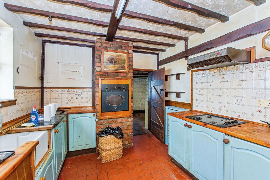Property photo 3 of 15