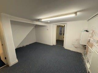 Property photo 3 of 5 27.Jpg