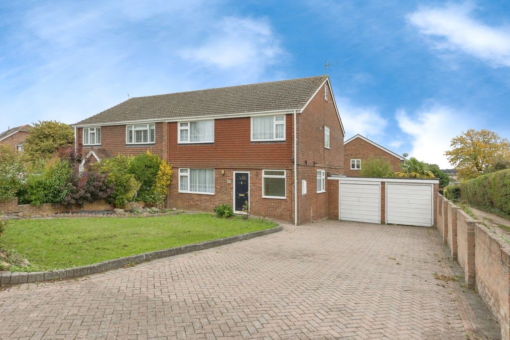 Property photo 1 of 17 Photo