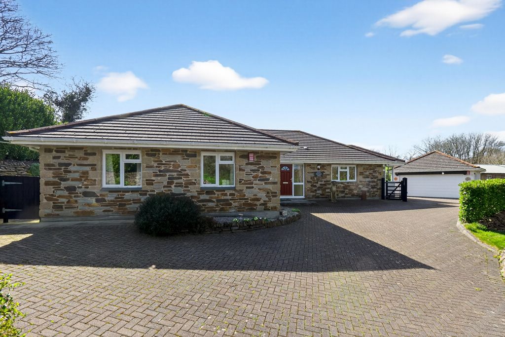 Property photo 1 of 20 Pbox-Img.Jpg