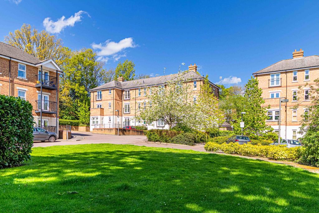 Property photo 1 of 19 Photo