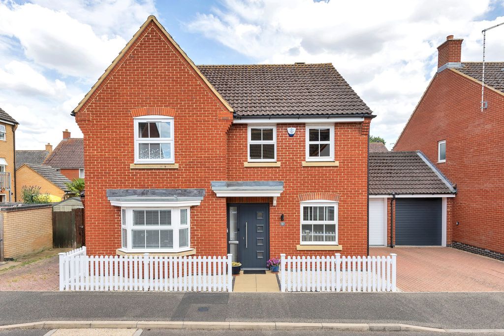 Property photo 1 of 24