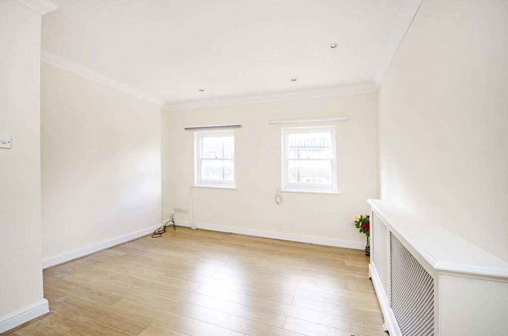 Property photo 3 of 7 3.Jpg