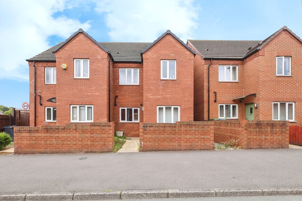 Property photo 1 of 10 Photo