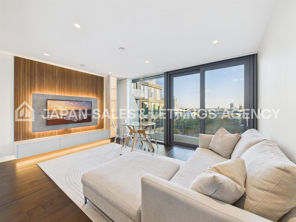 Property photo 3 of 19 Cam04401G0-Pr0095-Still012.Jpg