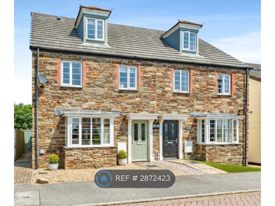 Property photo 1 of 16 Front View