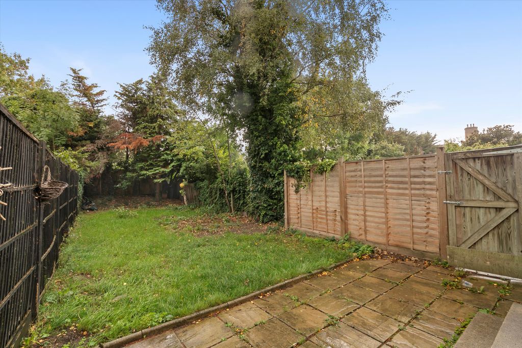 Property photo 2 of 9 Image