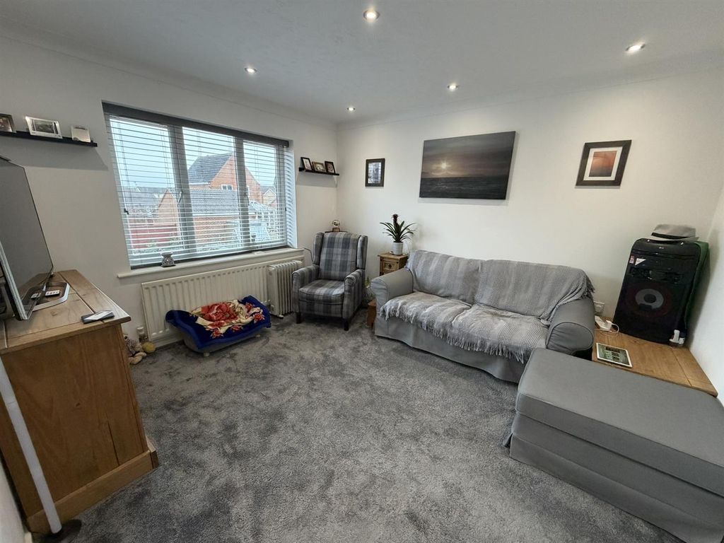 Property photo 3 of 12 Img_3120.Jpeg