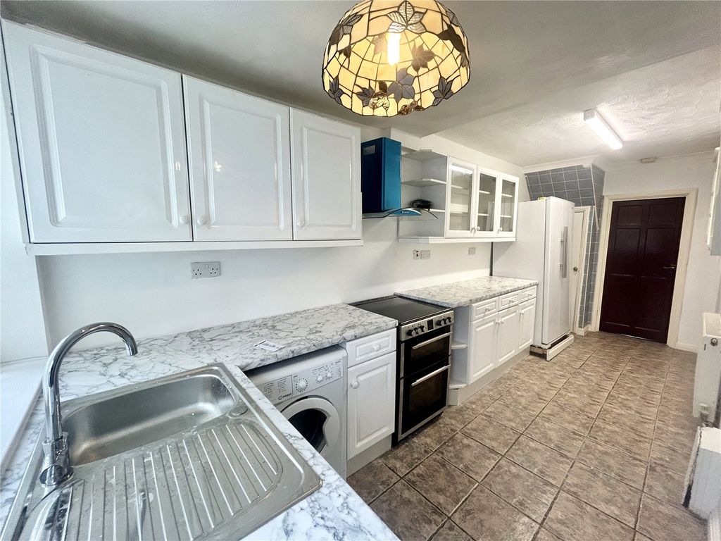 Property photo 2 of 22 Picture No. 02