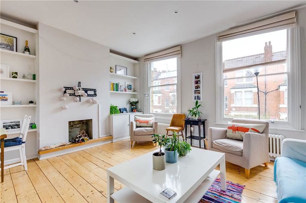 Property photo 1 of 6