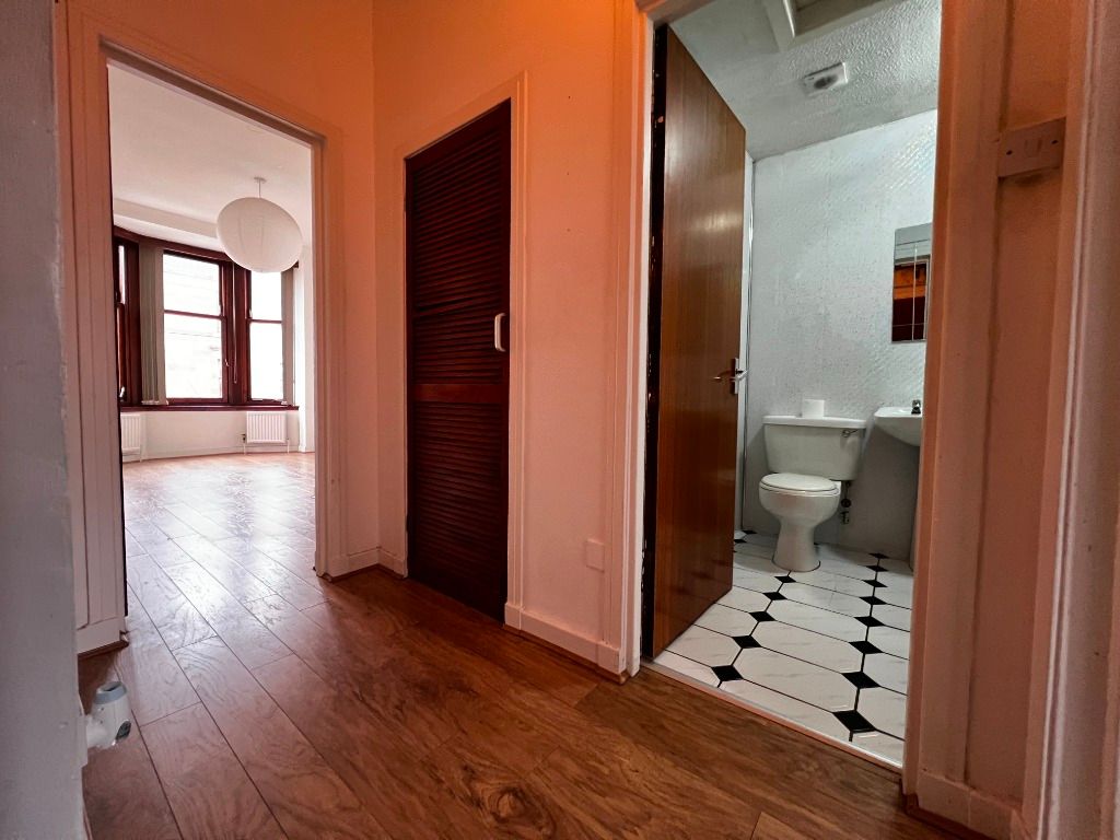 Property photo 3 of 10 Photo 3