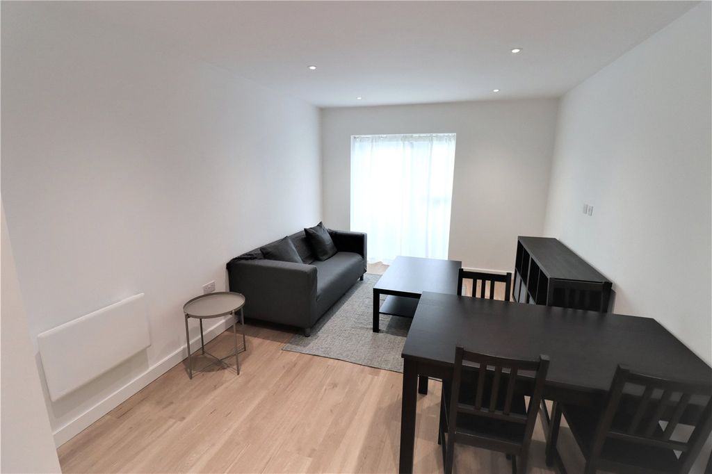 Property photo 2 of 8 Picture No. 07