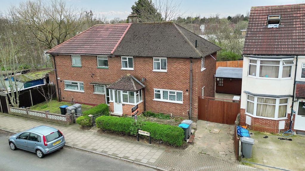 Property photo 1 of 20