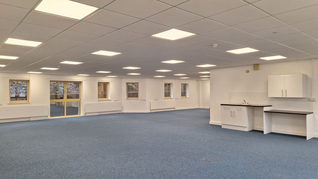 Property photo 2 of 5