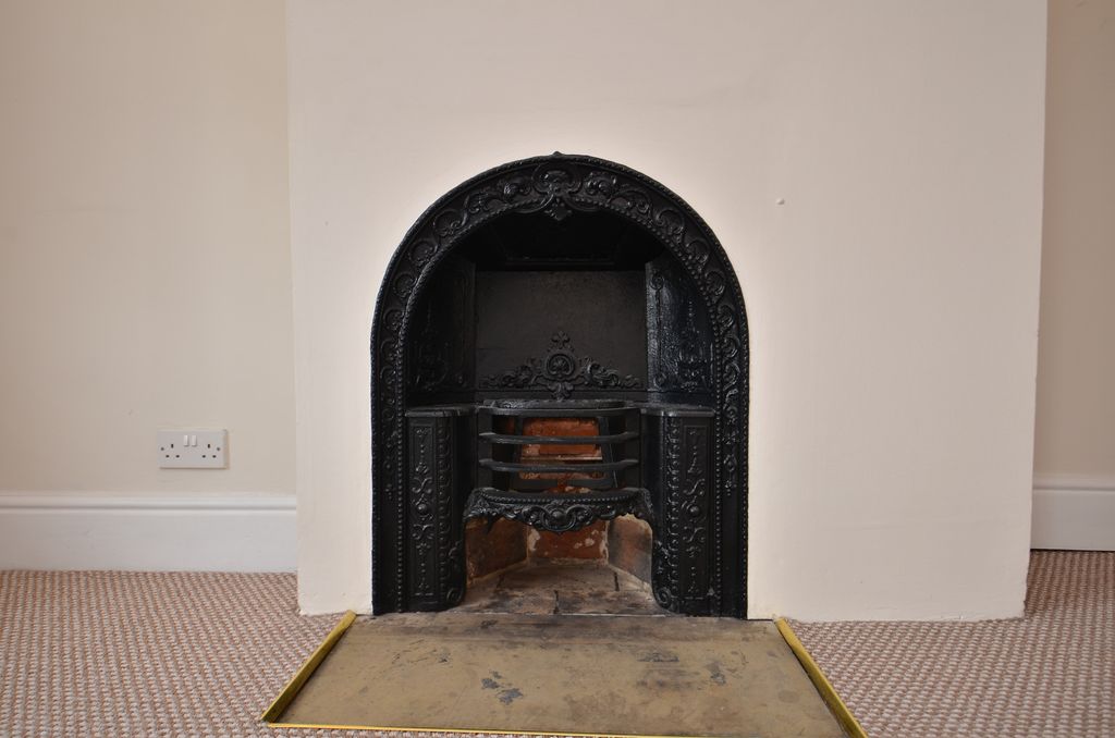 Property photo 3 of 9