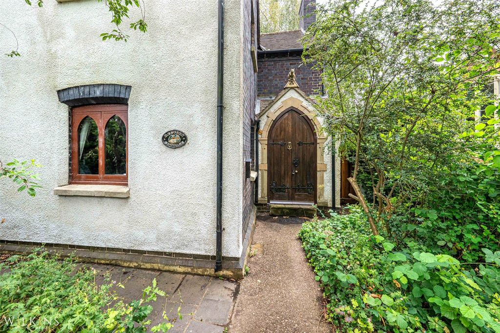 Property photo 2 of 52 Picture No. 55