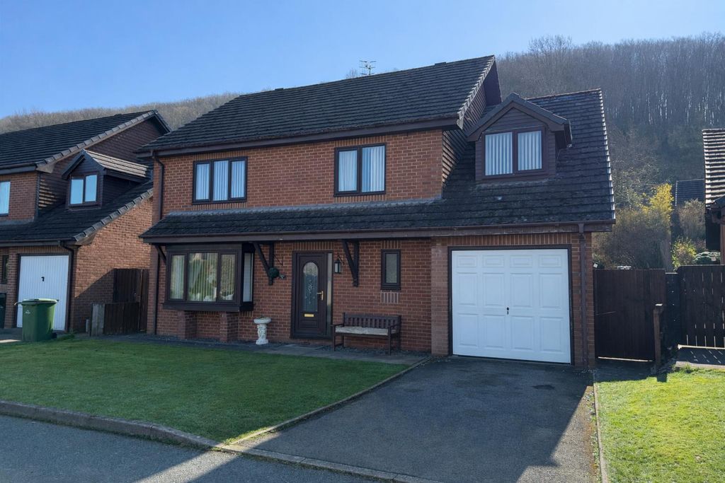 Property photo 1 of 22 1.Png