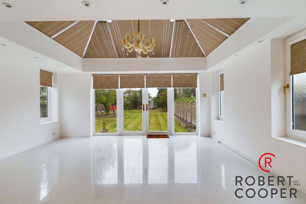 Property photo 2 of 40 Picture No. 43