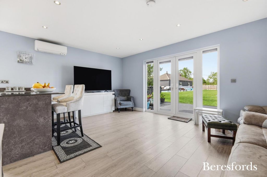 Additional image 23 of 4 bed bungalow for saleBraintree Green, Rayne CM77