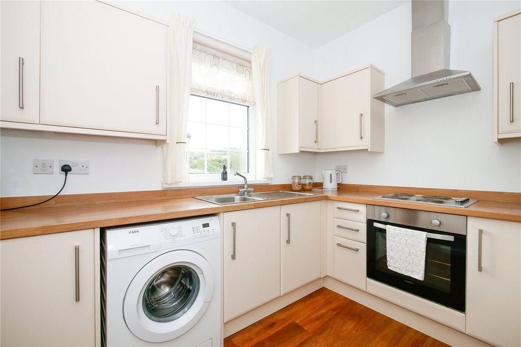 Property photo 3 of 12 Picture No. 07