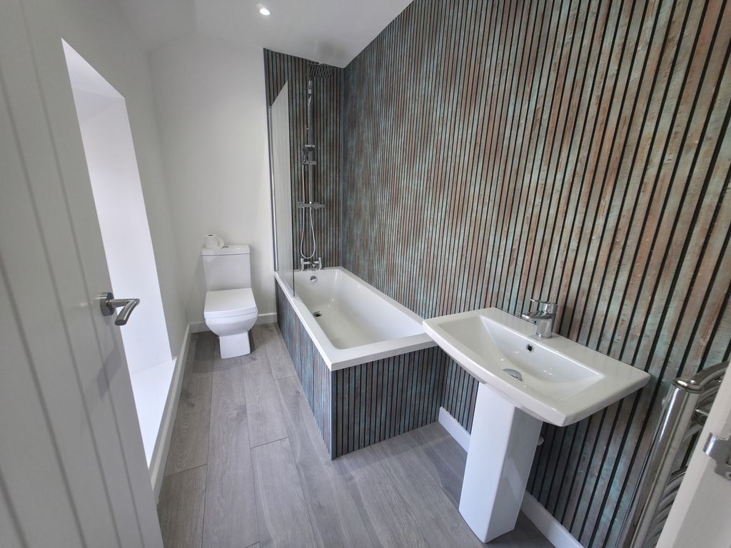 Property photo 2 of 12 Not Specified