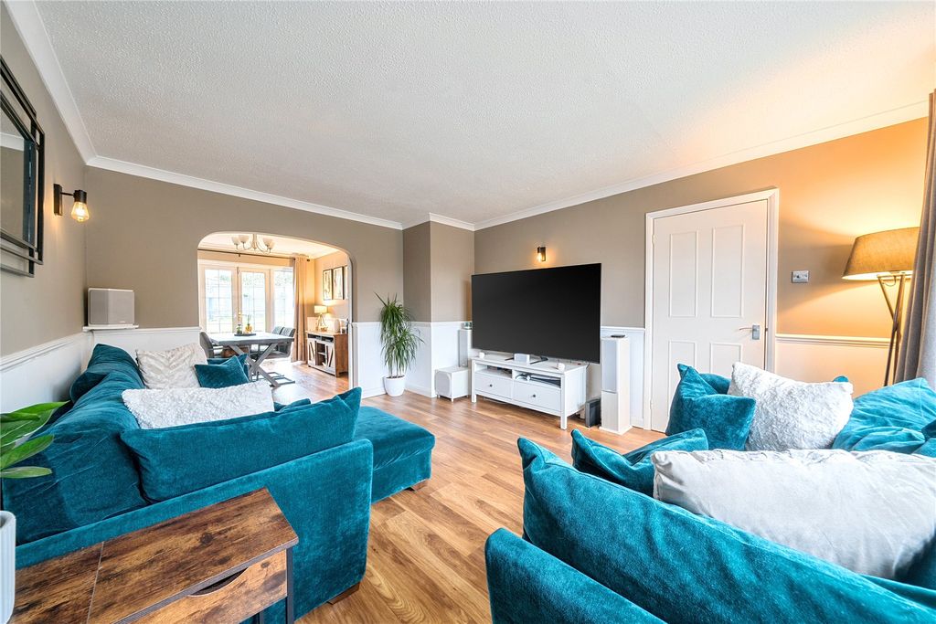 Property photo 2 of 16 Picture 2