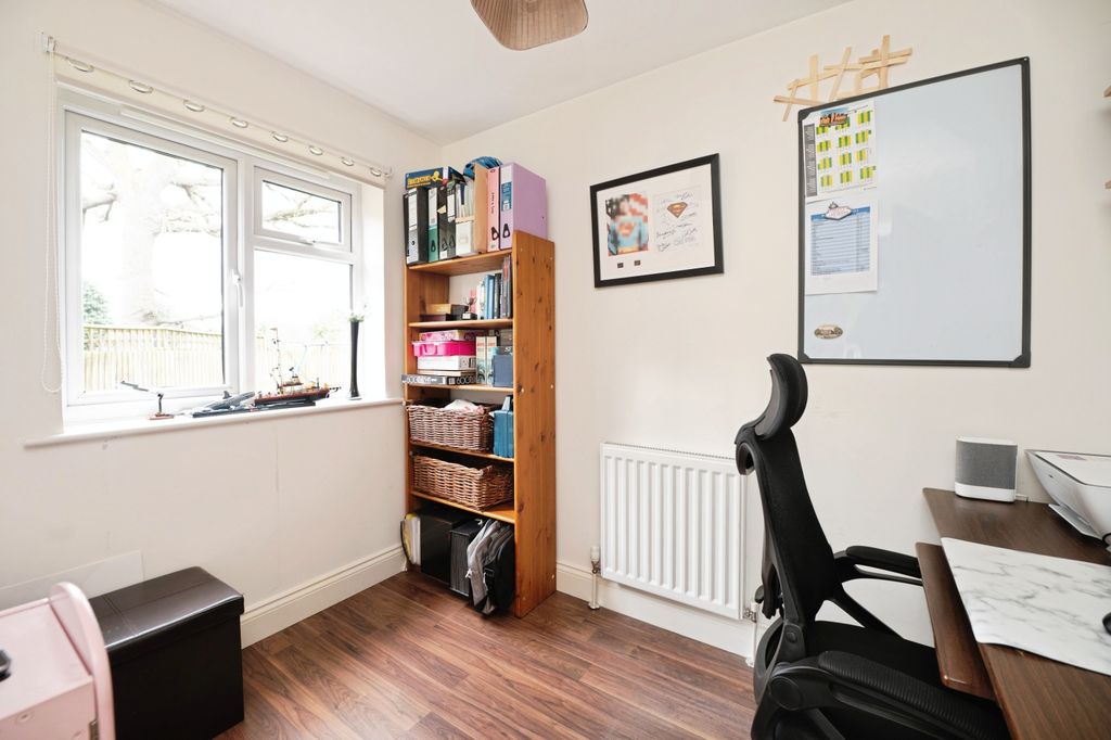 Additional image 9 of 3 bed detached house for saleSpinney Close, Rainham RM13