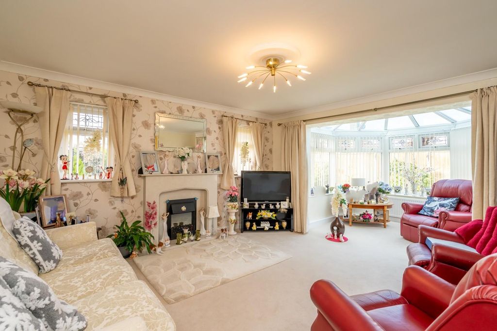 Property photo 2 of 18 Sitting Dining Room.Jpg