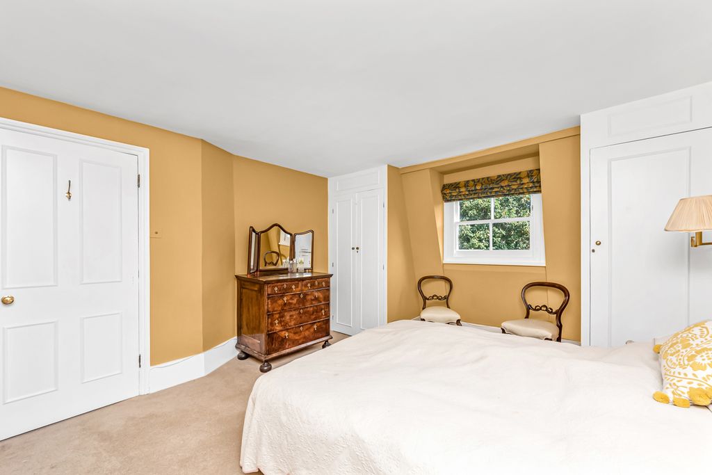Property photo 3 of 12 Bedroom 1