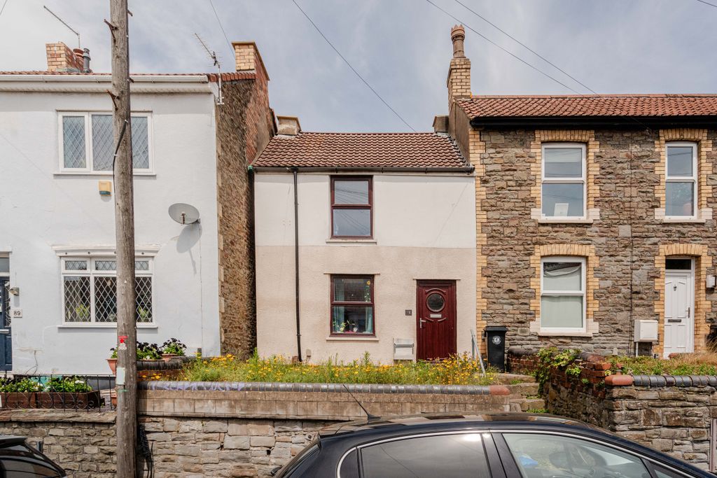 Property photo 1 of 16 1