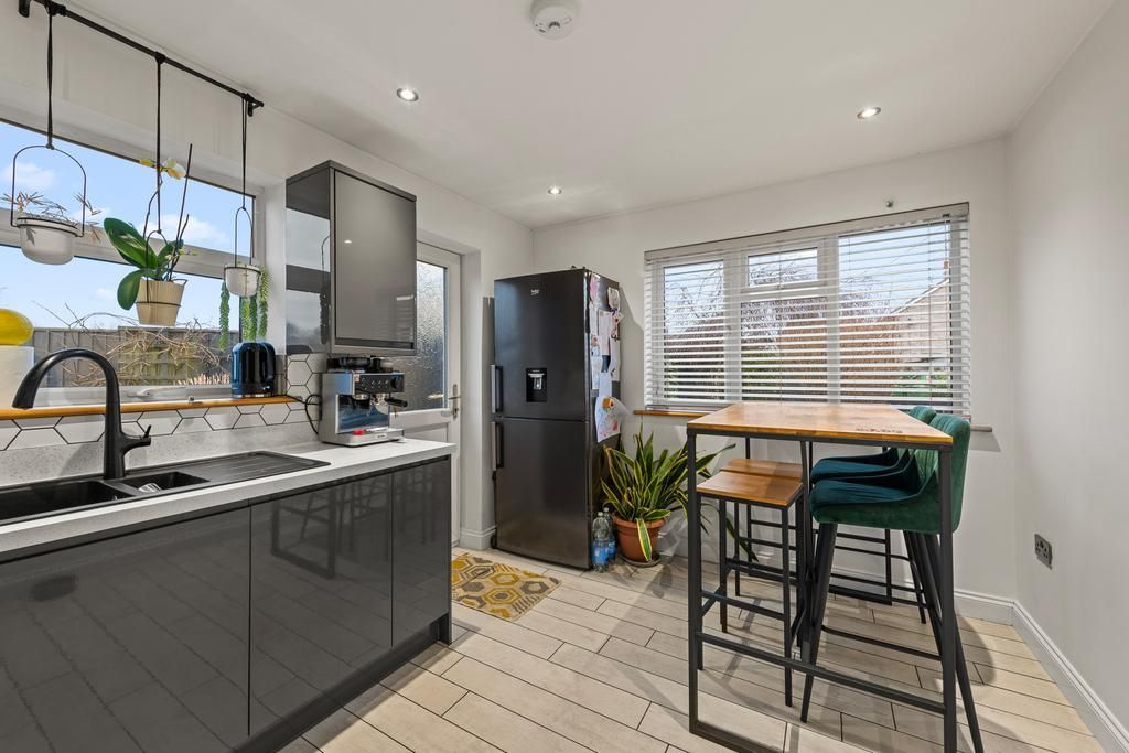 Property photo 2 of 15 Photo 2