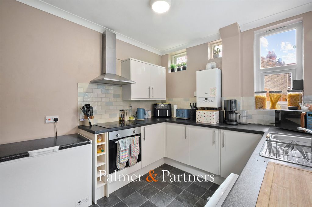 Property photo 3 of 20 Picture No. 09